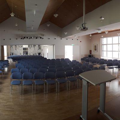großer u. kleiner Saal i. Otto-Reiffenrath-Haus