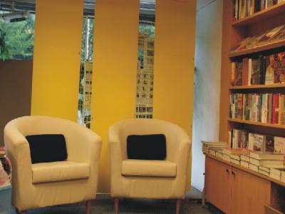 Leseecke Buchhandlung Braun